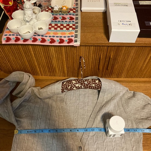 Japanese brand “Another Edition” light gray cardigan - Picture 6 of 7